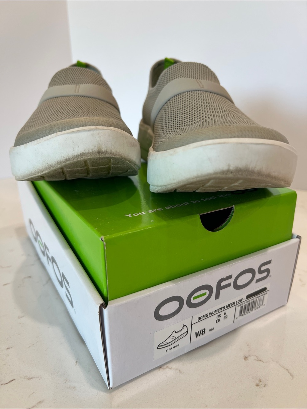 OOFOS OOMG Mesh Low Recovery Slip-On Sneakers Gray White Women’s Size 8 #5070 - Picture 5 of 12